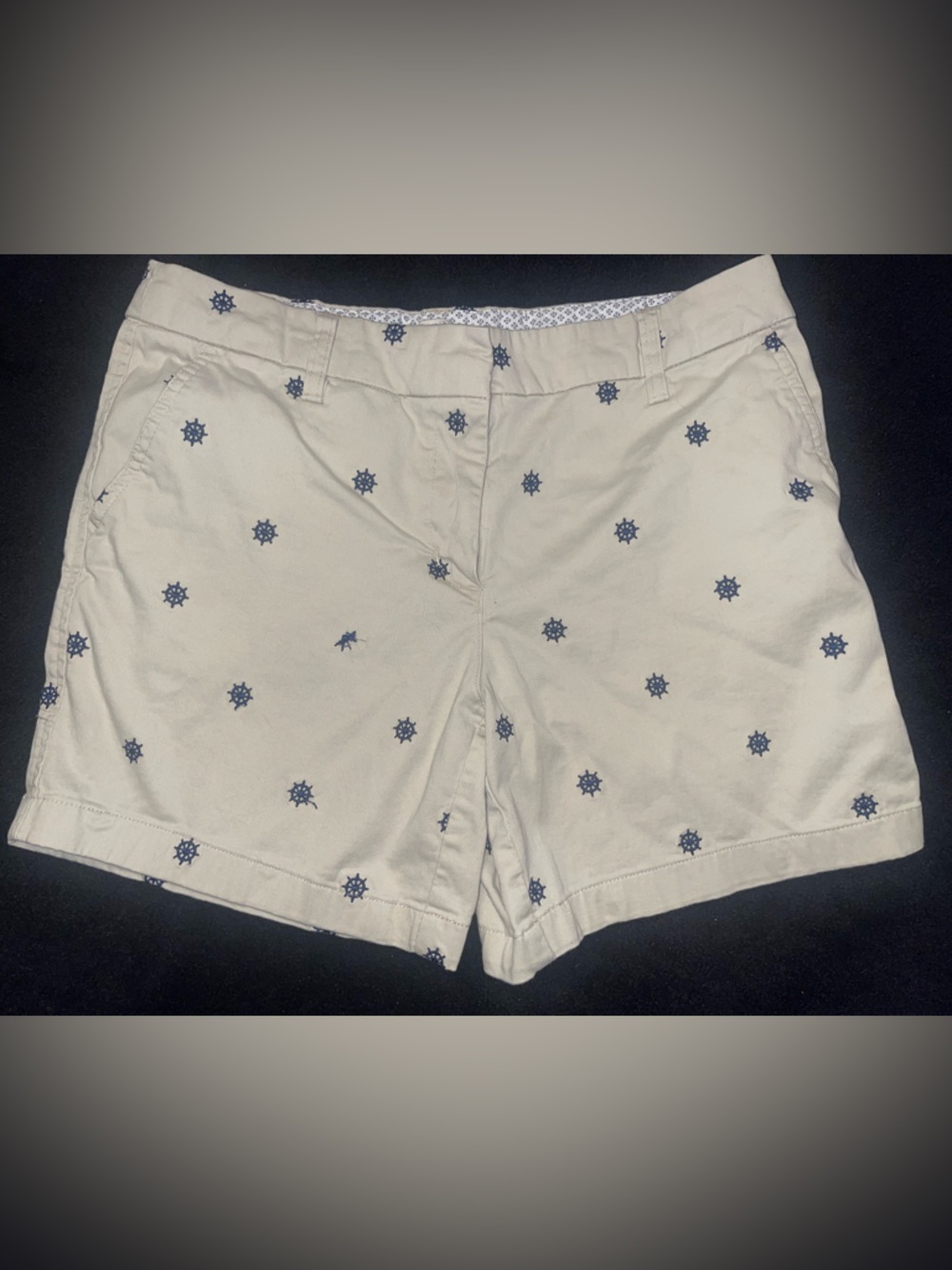 Cambridge Dry Goods Cream Shorts with Navy Trim‎